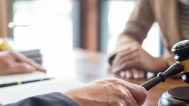 Working with a Federal Defense Attorney—Tips for Selecting and Getting the Most Out of Your Counsel